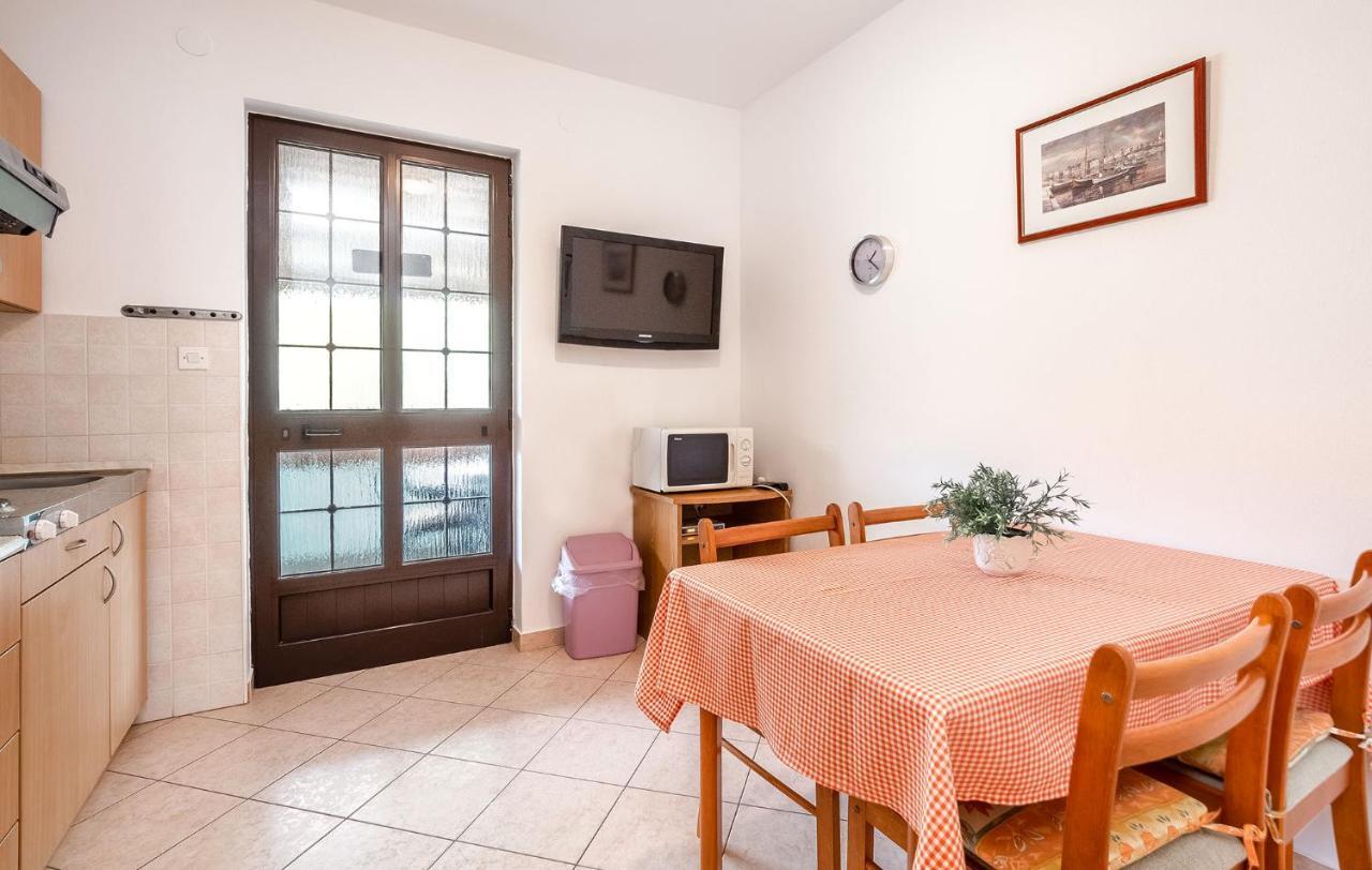 Apartament Milo Poreč Zewnętrze zdjęcie