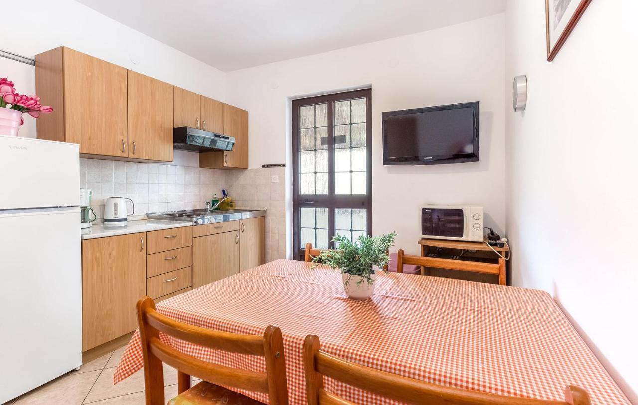 Apartament Milo Poreč Zewnętrze zdjęcie